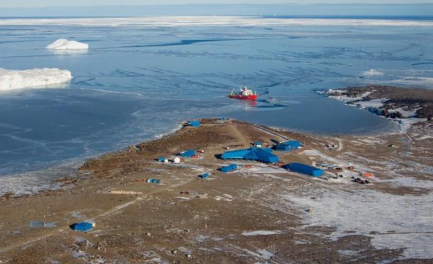 AUTOSONDE Installation in Antarctica - Vaisala